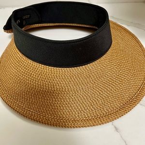 Eric Javits Squishee Halo Straw Visor Hat in Natural/Black New